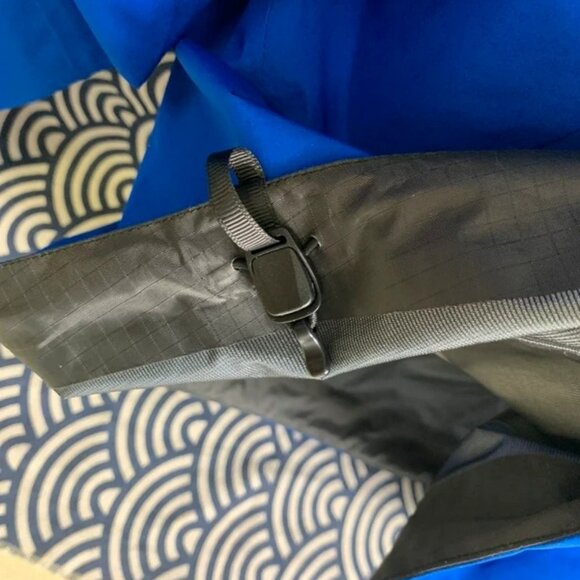 Gorgeous Arct'erix beta LT jacket, size L, in excellent condition - Picture 6 of 9